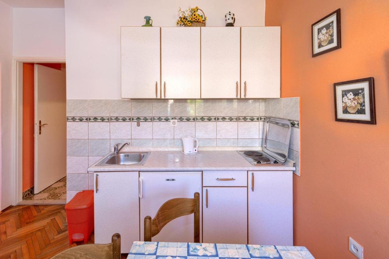 Apartments With A Parking Space Stari Grad, Hvar - 8726 Apartman *